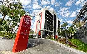 Golden Tower Express Berrini by Fênix Hotéis